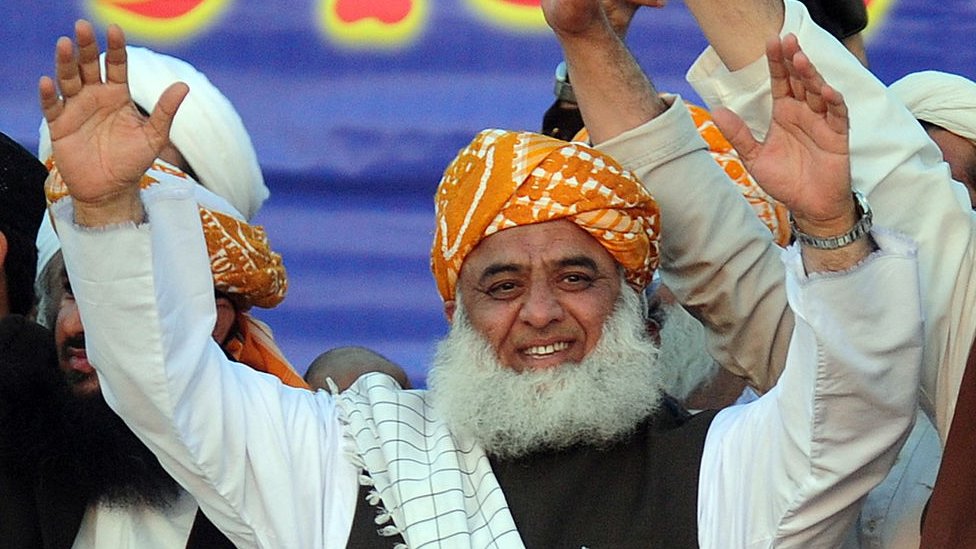 Maulana Fazlur Rehman Re-elected Unopposed as JUI-F Chief for Five-Year Term