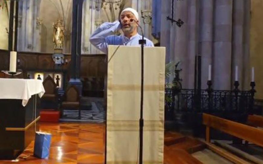 Historic Azan Recited in Spanish Church After 91 Years Dr. Ahmad Bilal Leads the Moment