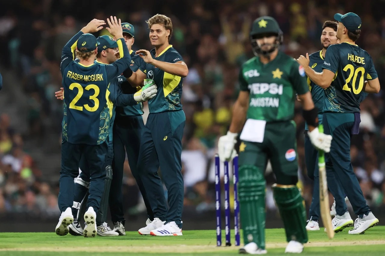 Australia Whitewashes Pakistan 3-0 in T20 Series, Key Players Fail to Deliver